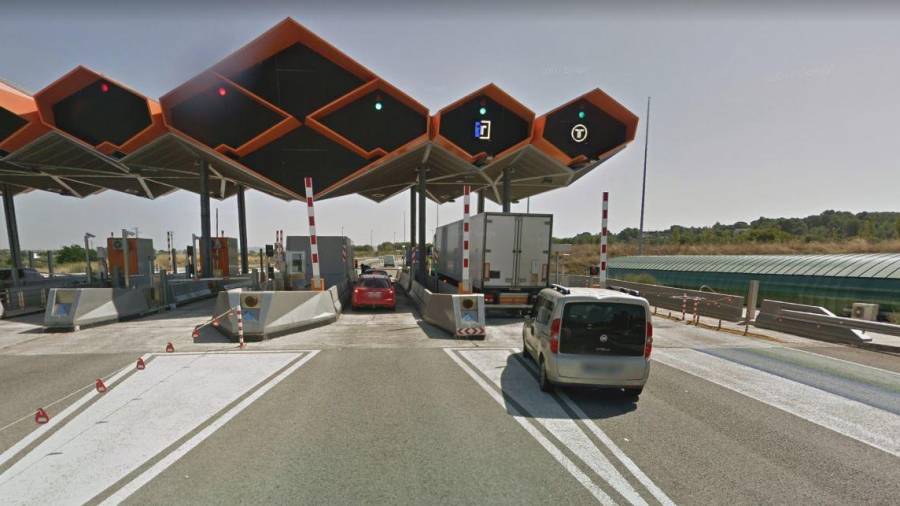 El lunes los Mossos interceptaron a los tres presuntos ladrones en el peaje de Vilafranca del Penedès