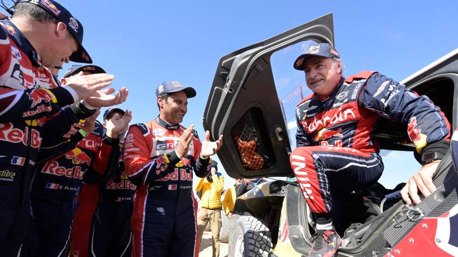 Carlos Sainz ha conquistado su tercer Dakar. Foto: EFE