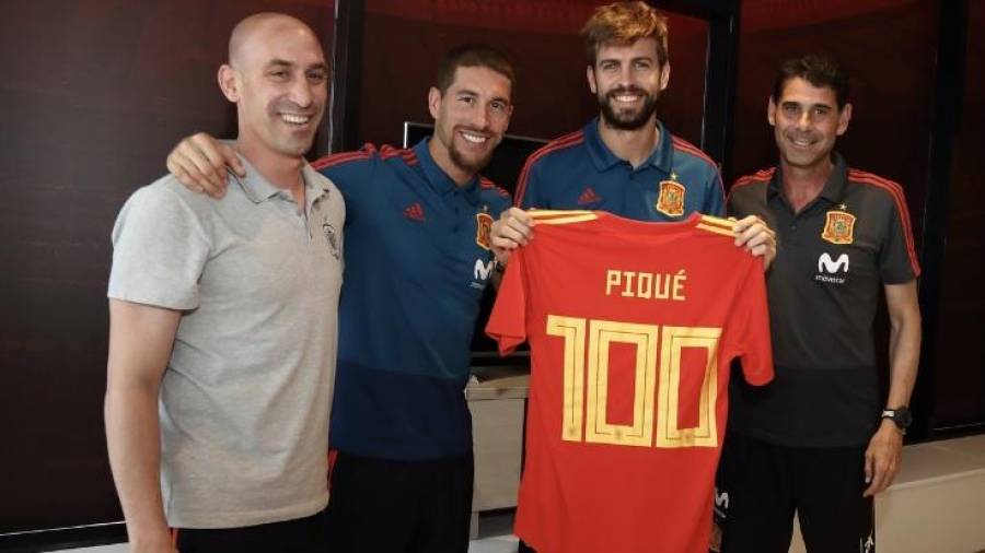 Piqué alcanza los 100 partidos con la Roja. Foto: Selección Española de Fútbol