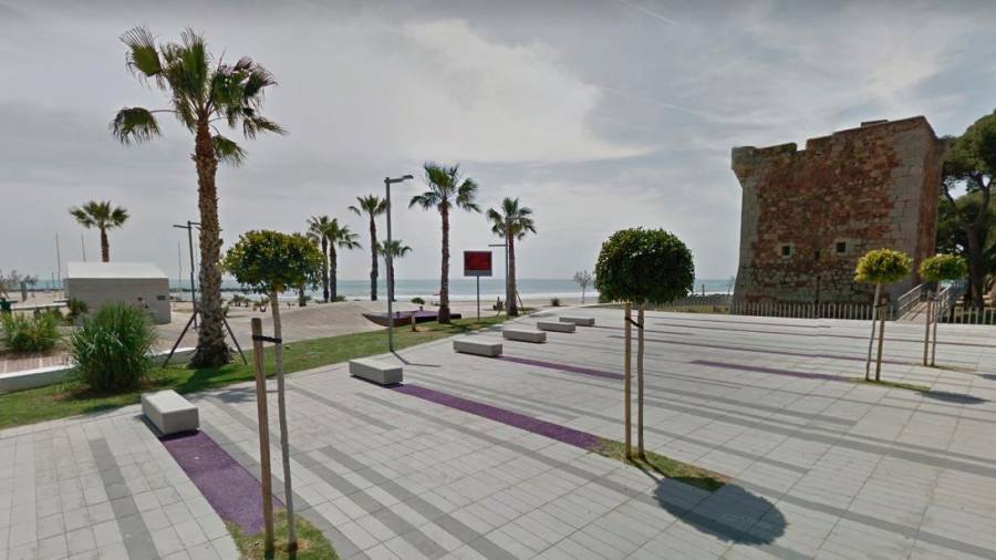 La violación se produjo en la madrugada del sábado en la playa del Torreón de Benicàssim (Castellón). Foto: Google