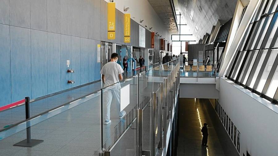 Una imagen de las instalaciones de la planta principal del Hospital Sant Joan de Reus. FOTO: FABIÁN ACIDRES