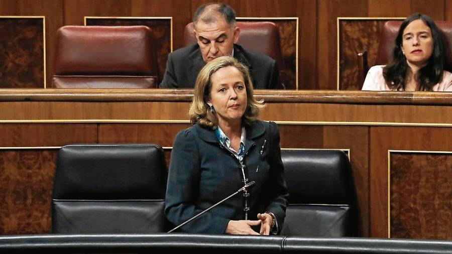 La ministra de Economía, Nadia Calviño, este jueves durante su intervención en el Congreso de los Diputados. FOTO: EFE