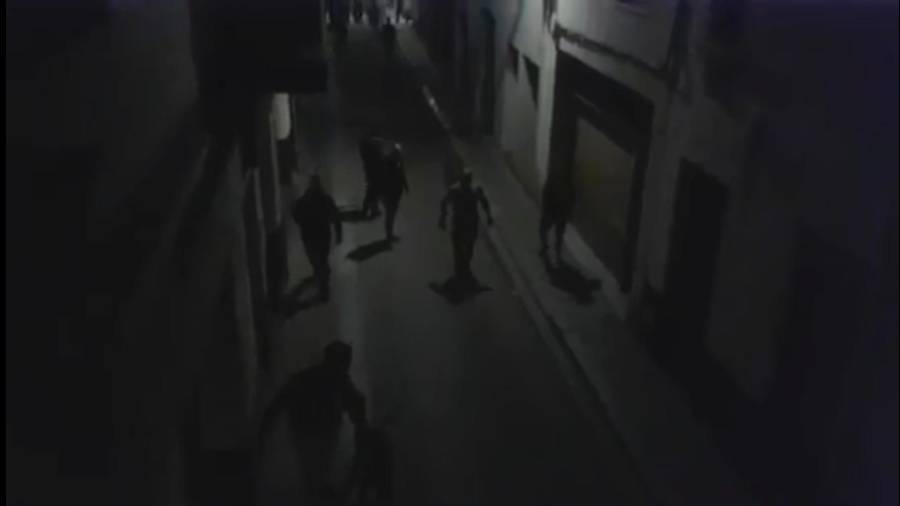 Captura de pantalla del vídeo dels enfrontaments que circula per les xarxes.