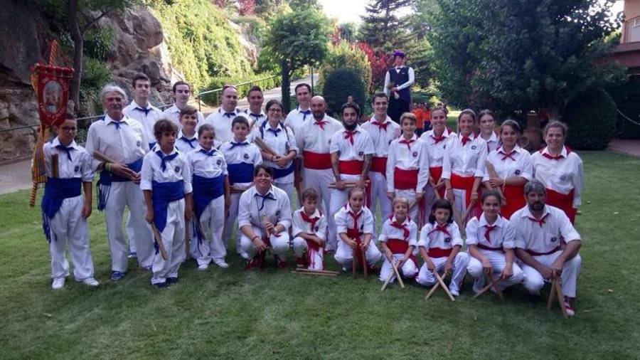Grup de Bastoners del poble a la Festa Major de l’Espluga 2017. Foto: CEDIDA