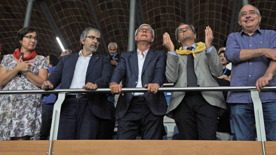 Al centre de la imatge, l’alcalde de Tarragona, Josep Fèlix Ballesteros, i el president de la Generalitat, Quim Torra, ahir. FOTO: alfredo gonzález