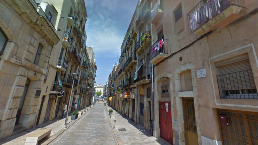 Los hechos ocurrieron este jueves en un balcón de Cós del Bou, en la Part Alta de Tarragona.