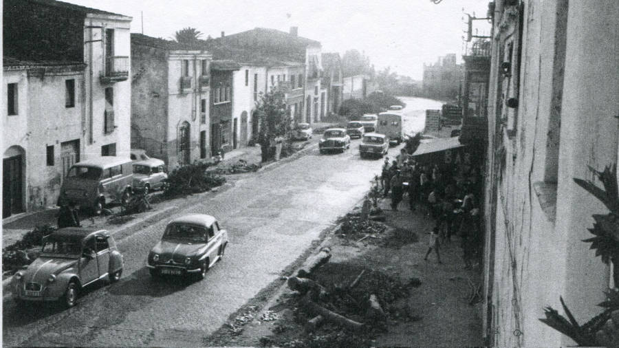 La carretera en la década de los 60. FOTO: JULIÀ SUAU
