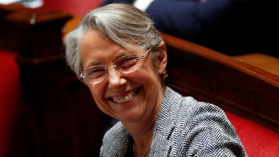 Élisabeth Borne, la ministra de Transición Ecológica e Inclusión de Francia. FOTO: EFE