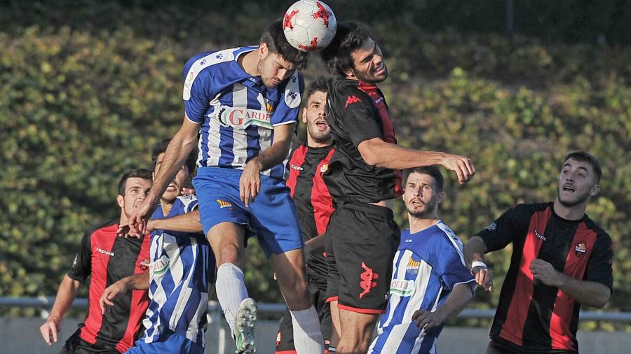 Imagen de archivo de uno de los partidos jugados por el Reus B en Cambrils. FOTO: Alfredo González
