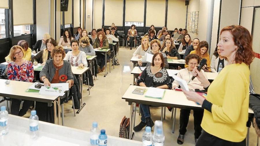 Imagen de la I Jornada d’Infermeria Integrativa de Tarragona ‘Tècniques complementàries per a la pràctica diària’. FOTO: alba mariné