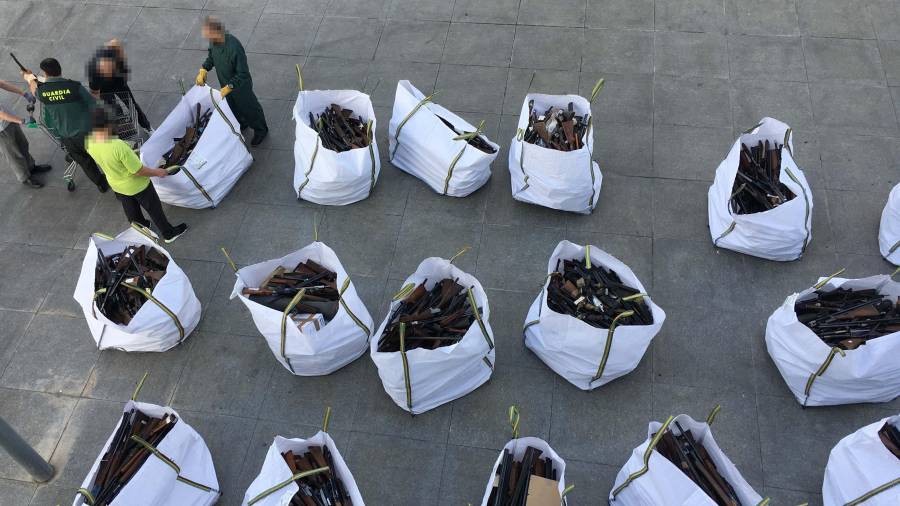 Imagen de algunas de las armas destruidas por la Guardia Civil. GUARDIA CIVIL