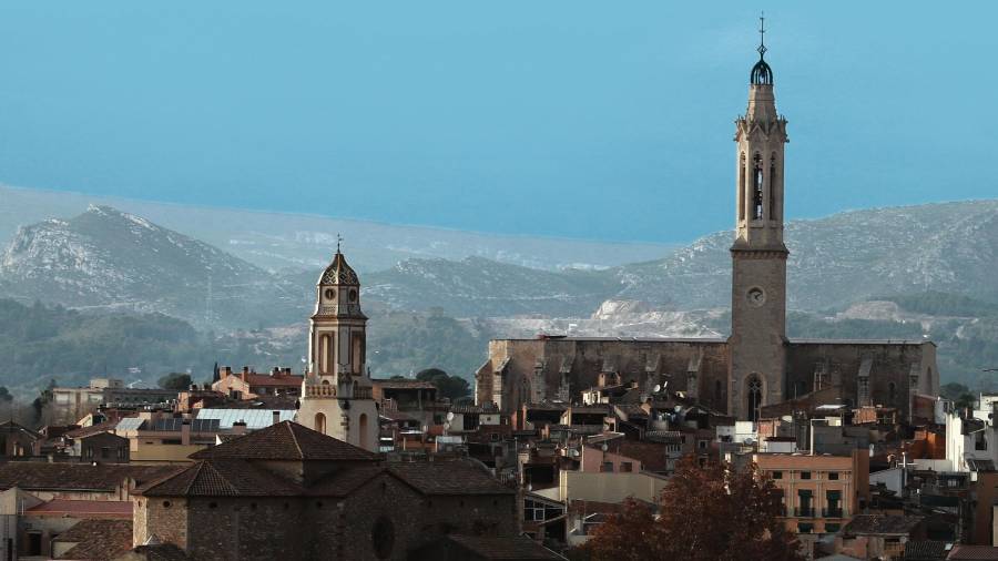 Vista de la ciutat de Valls i del campanar de Sant Joan. FOTO: PERE TODA