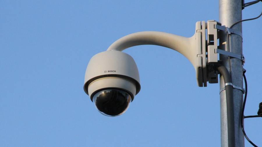 Ejemplo de cámara que se instalan en la calle para vigilancia.