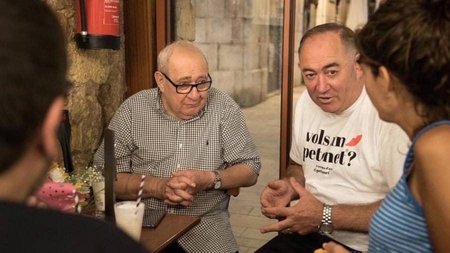 El tascaman Boada amb el creador del petonet Antonio López a Les Tres Bessones l’any 2019. FOTO: ANNABEL LÓPEZ
