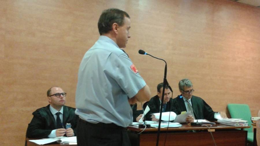 Albert Ventosa declarant com a testimoni en el judici per la deflagració de la Rambla Nova. Foto: Ângel Juanpere/DT