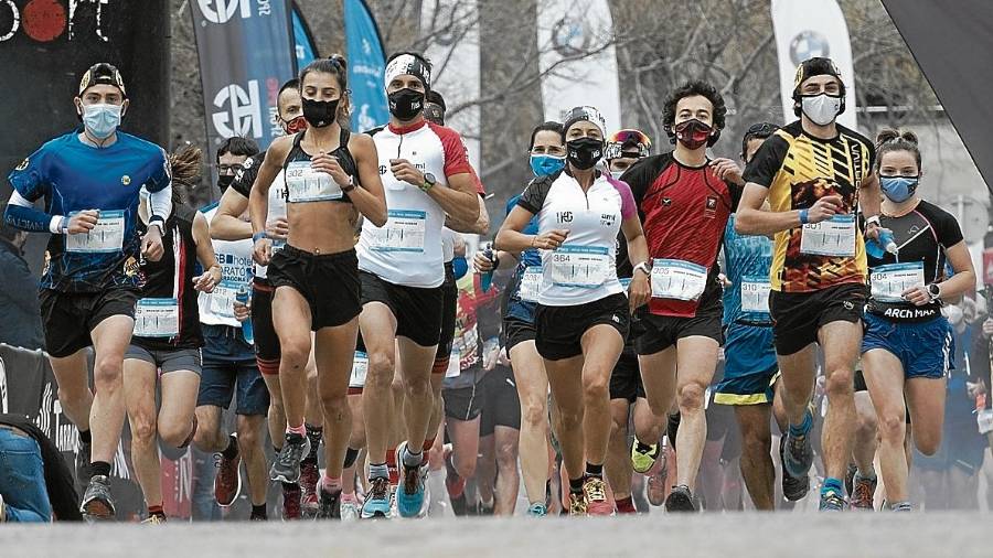 La Ultra Trail de Tarragona dio ayer el pistoleazo de salida. FOTO: CEDIDA