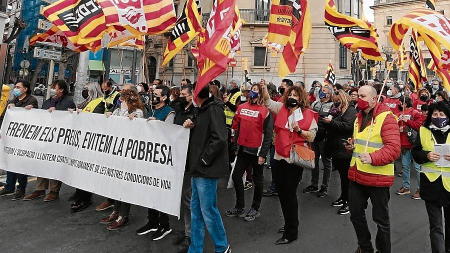 Manifestación reciente en Tarragona contra el alza de los precios. FOTO: ÀNGEL ULLATE
