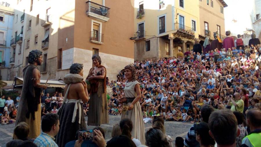 Aquest dissabte, 19 d’agost, participaran en la Festa Catalana que organitza l’Ajuntament de Barcelona i l’Adifolk. Foto: CEDIDA