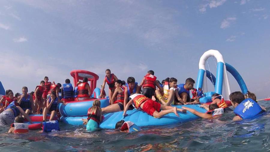 Centenars de nens han disfrutat de les activitats d'estiu.