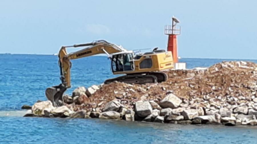 192.000 euros a la reparació del port de les Cases d'Alcanar