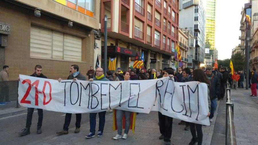 La manifestació del 21-D a Tarragona ha sortit de la plaça Corsini. Foto: D.T.