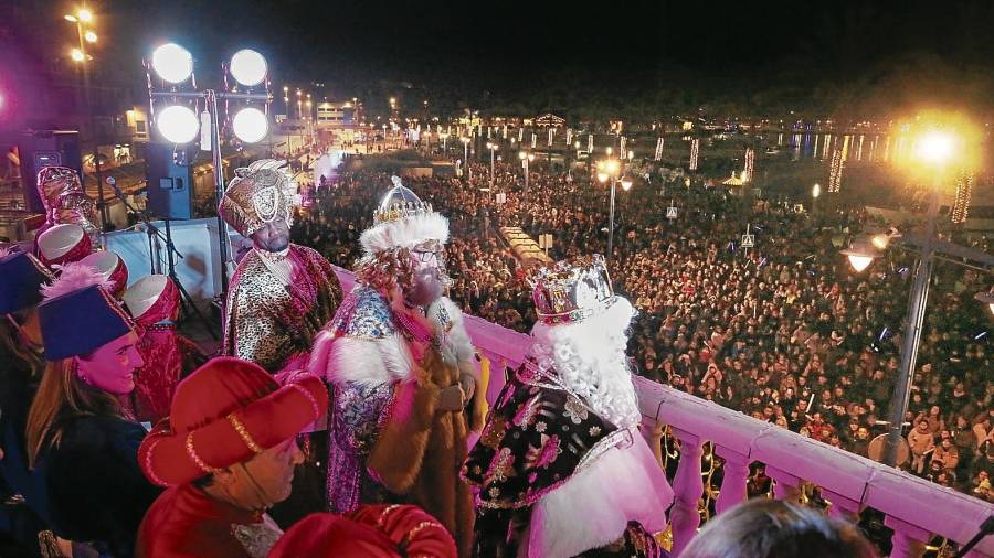 La última Cabalgata de Reyes normal fue la de enero de 2020, cuando faltaban dos meses para la llegada de la pandemia. FOTO: PERE FERRÉ