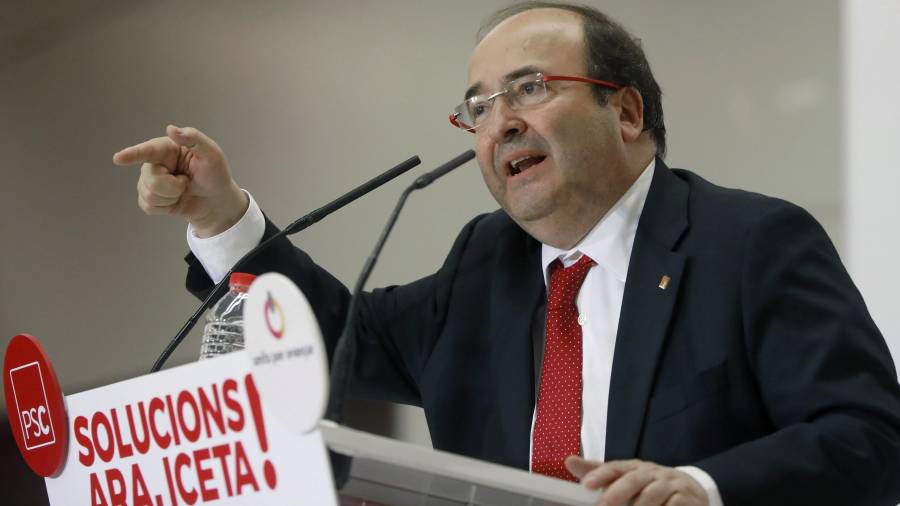 El líder socialista Miquel Iceta, durante un mitin en esta campaña. Foto: EFE
