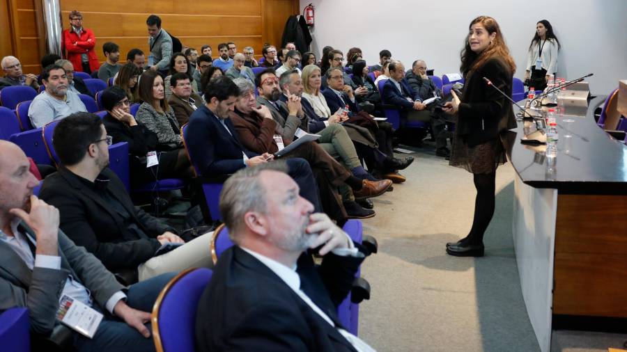 Pilar Navarro, durante su intervención en la Cambra de Tarragona. Foto: Pere Ferré