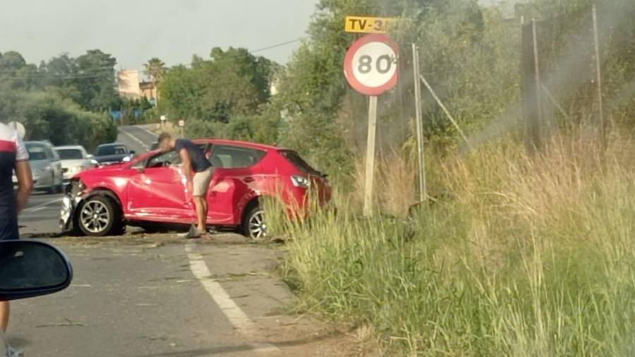 El vehículo implicado en el accidente de Riudoms. Foto: DT