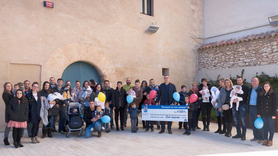 Foto de grup al Castell de Masricard de la Canonja.