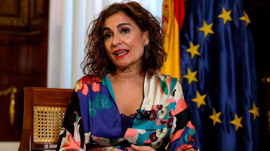 La ministra de Hacienda, María Jesús Montero, quiere que se reforme la financiación autonómica. FOTO: EFE