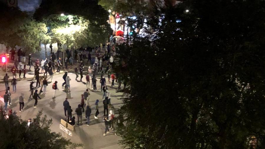 Los disturbios, en la avenida Marqués de Montoliu. Foto: MP