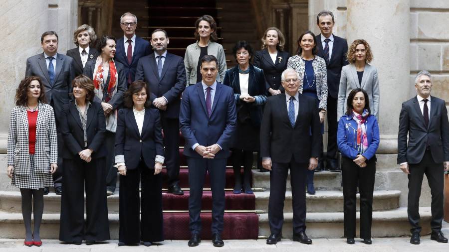 Foto de familia del Gobierno en Barcelona. EFE