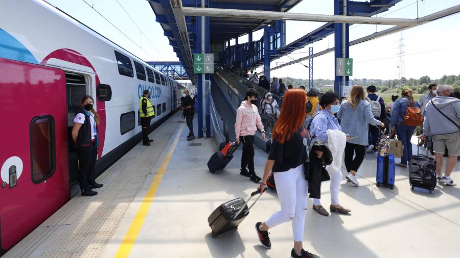 Ouigo empezó a operar desde Camp de Tarragona el pasado 27 de mayo. FOTO: PERE FERRÉ