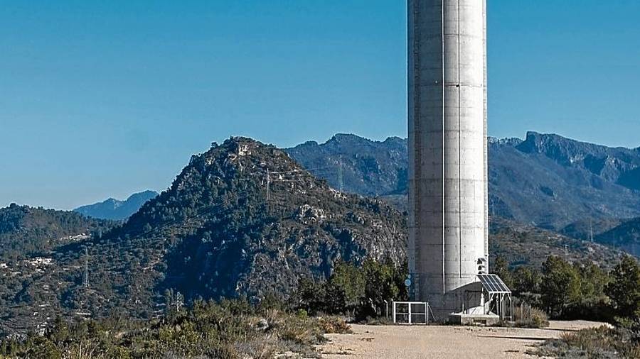 Torre d’impulsió del regadiu Xerta-Sénia. Foto: Joan Revillas