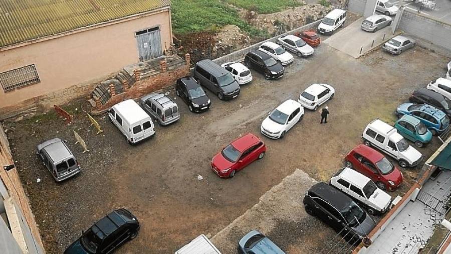 Actualment els terrenys són usats com a aparcament. foto: J.Revillas