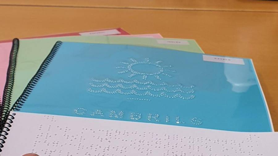 Guía de Turismo de Cambrils en braille. FOTO: Ayuntamiento de Cambrils