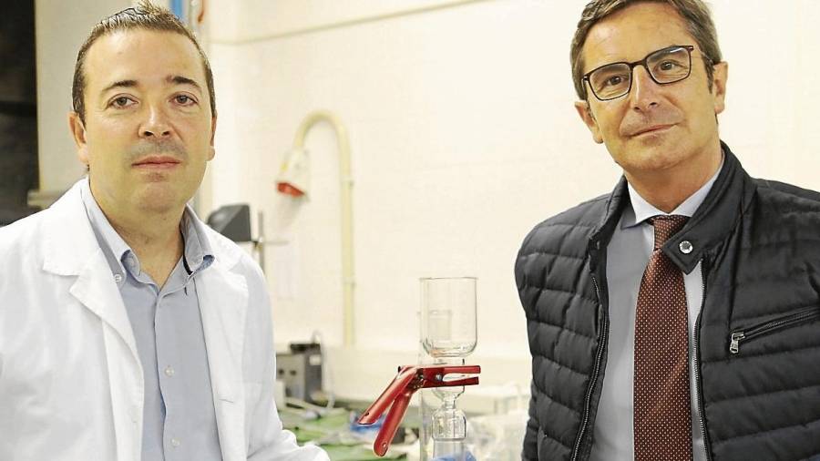Javier Guillén (izquierda) y Rafael Matamoros, los dos impulsores principales de BiofreshTech, en Tarragona. Foto: Alba Mariné