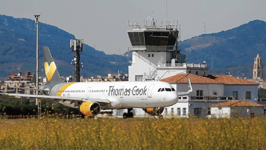 El aeropuerto de Reus inició la temporada veraniega el 25 de marzo y el último vuelo está fijado para el día 3 de noviembre. Foto: Pere Ferré