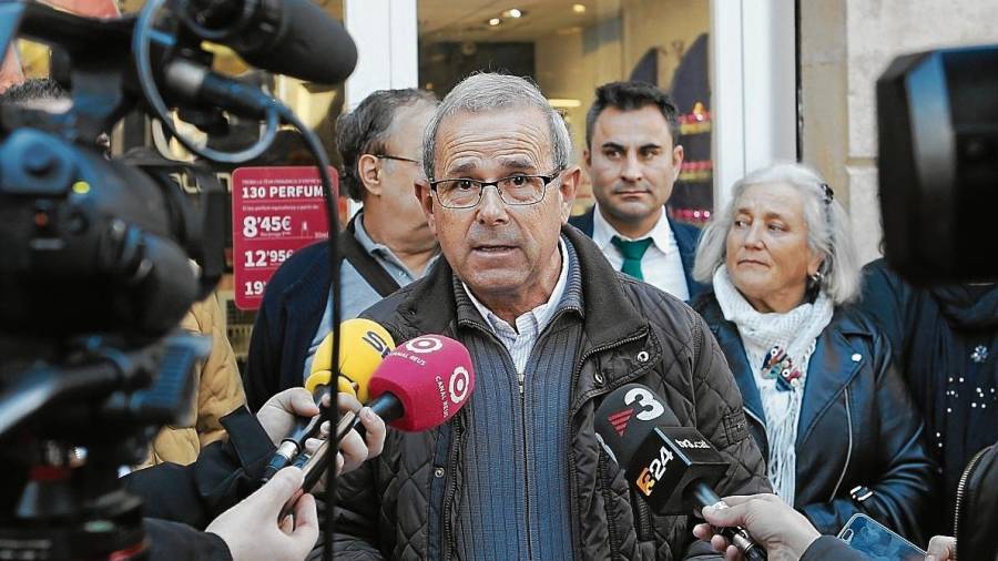 El president de l’Associació de Veïns l’Harmonia del Carme de Reus, Josep Machado, ahir durant la roda de premsa. FOTO: Alba mariné