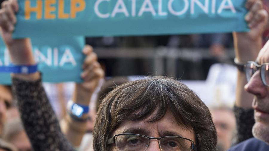 Puigdemont acudirá al Senado para responder a la implantación del 155. EFE