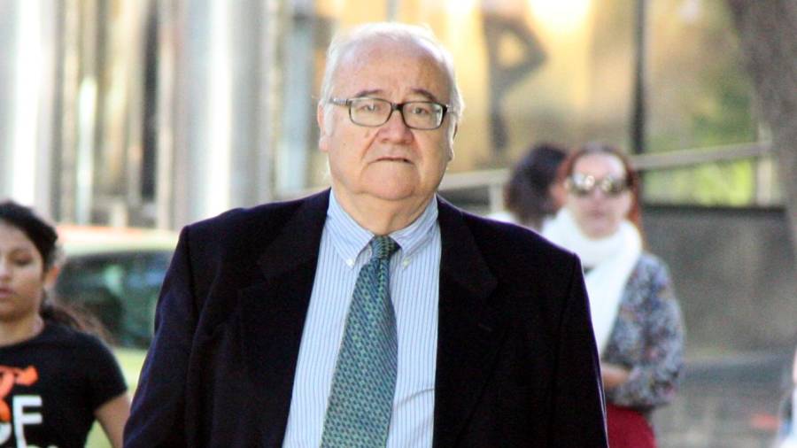 L'expresident de l'ICS i exdirector general d'Innova, Josep Prat, en una imatge d'arxiu arribant als jutjats de Reus. Foto: ACN