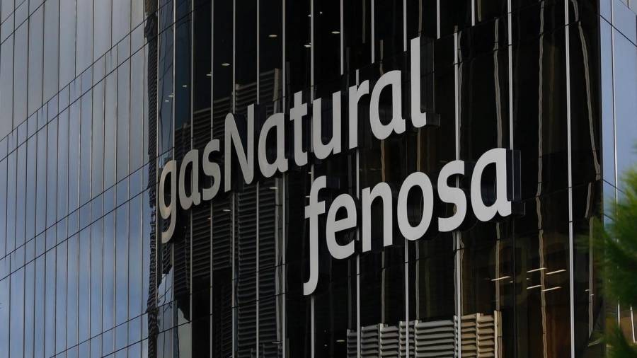 Fachada de la sede corporativa de Gas Natural Fenosa
