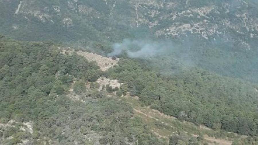 Imatge aèria de l'incendi. Foto: Bombers de la Generalitat