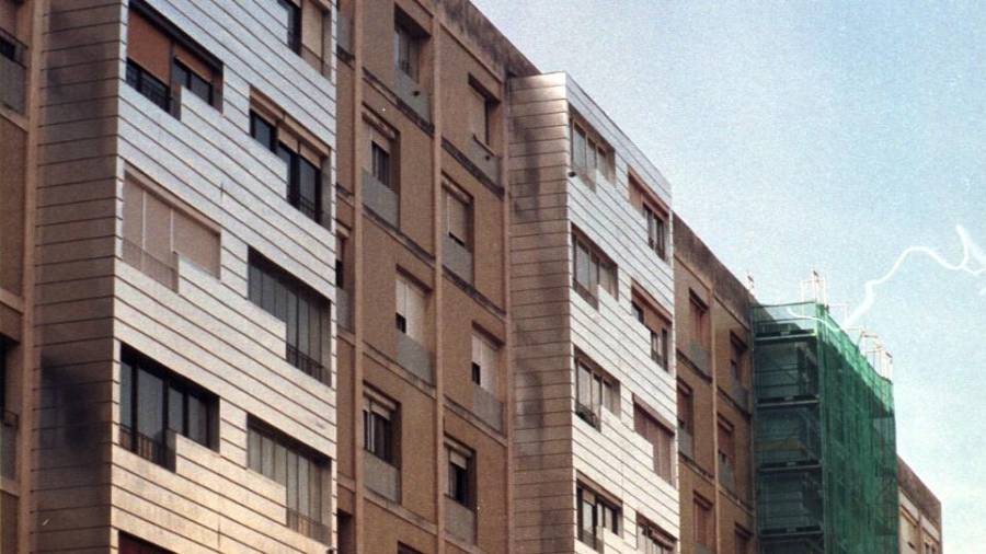 Bloques de pisos en la Avenida de Catalunya