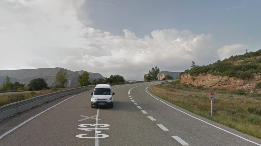 El accidente ha tenido lugar en el kilómetro 52 de la C-13, de Lleida a Tremp. Foto: Google Maps
