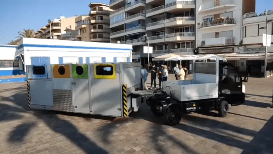 El nuevo sistema de recogida de basura vecinal para el paseo marítimo.