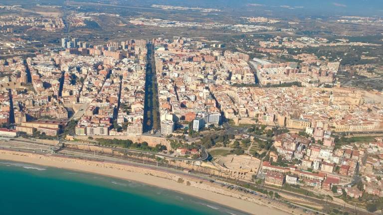 $!Vista aérea de Tarragona tomada por Pep Moncusí en uno de sus vuelos. Foto: Pep Moncusí