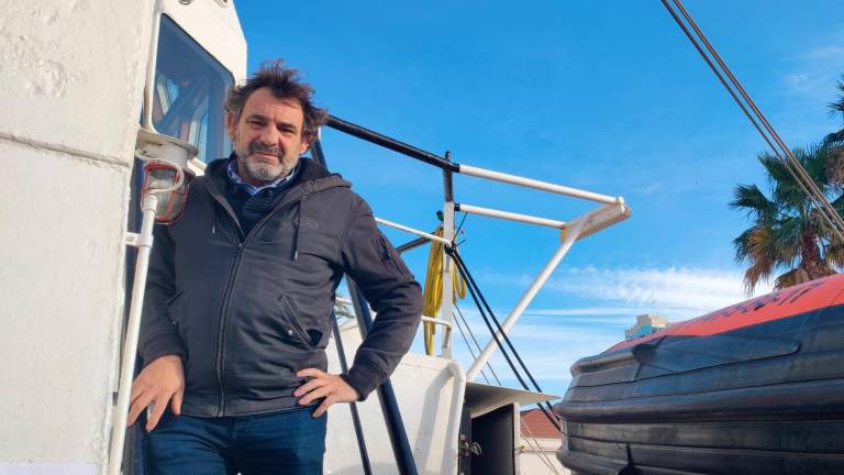 El socorrista y activista Òscar Camps, en el barco de Open Arms que ha estado en el Port de Tarragona estos días. Foto: Jan Magarolas Guinovart